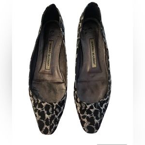 Manolo Blahnik leopard printed flats / Size: 6